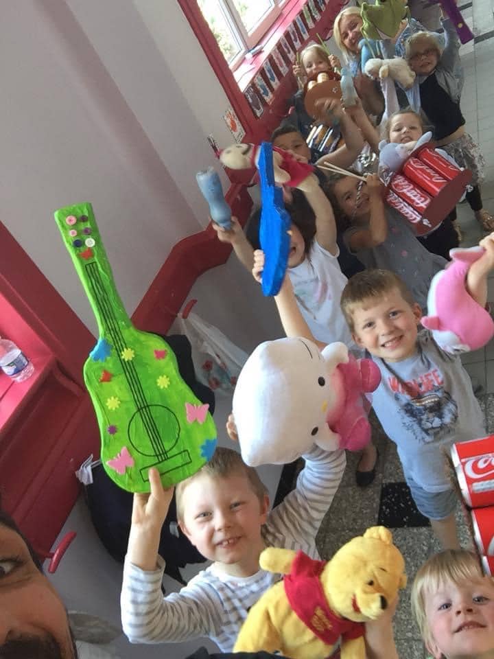 Pourquoi fabriquer son instrument de musique décuple l'engagement des enfants dans les apprentissages 2 1 Creation instruments 1 2